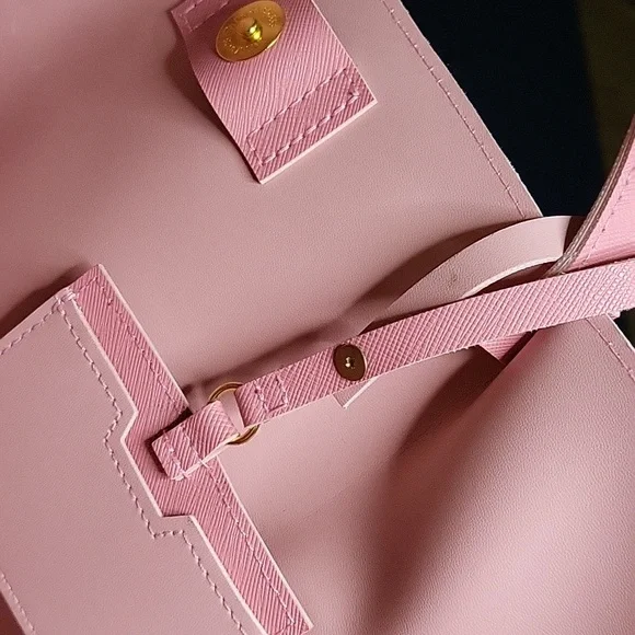 Pink tote - Picture 7 of 8